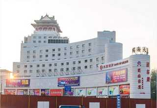 山东跟线点胶机公司